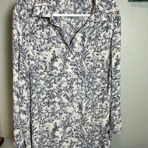 Cynthia Rowley Blue and White Notched Collar Blouse
